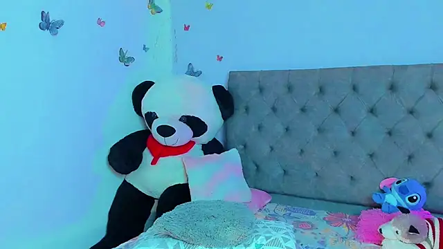 Snapshot of mabellfox chatting on February 25, 2025, 9:58 pm mabellfox online show from February 25, 2025, 9:58 pm