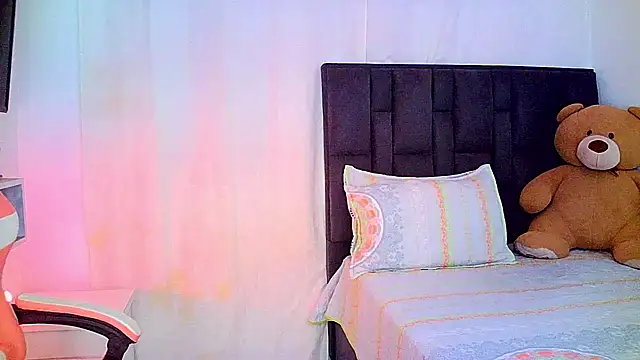 carmen14 online show from April 11, 2026, 7:45 am