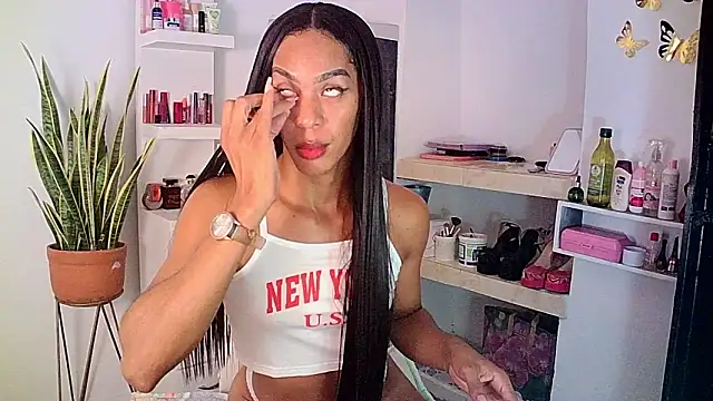 carmen14 online show from March 18, 2025, 8:17 am