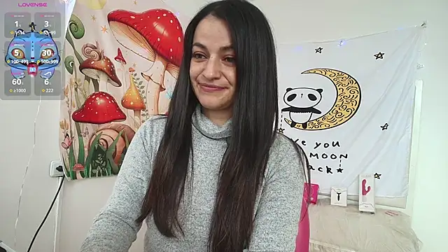 LovelyAzucena online show from February 16, 2026, 3:32 pm