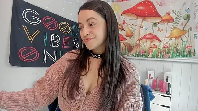 LovelyAzucena online show from December 22, 2025, 3:01 pm