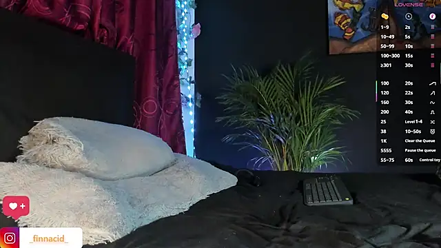 Snapshot of Green_acid01 chatting on March 14, 2025, 10:38 pm Green acid01 online show from March 14, 2025, 10:38 pm