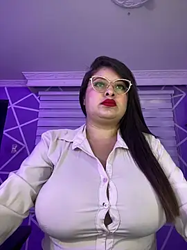 MiiaaJoness online show from March 6, 2025, 3:02 pm