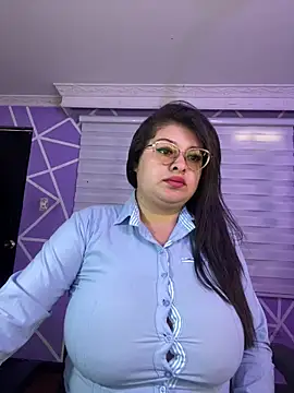 MiiaaJoness online show from February 9, 2026, 3:10 pm