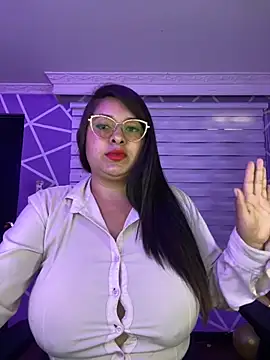 MiiaaJoness online show from September 24, 2025, 3:07 pm