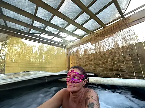 prainxxx22 online show from December 16, 2025, 7:18 pm