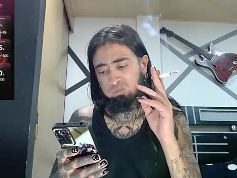 Snapshot of daimon_rockkk chatting on September 14, 2025, 4:13 am daimon rockkk online show from September 14, 2025, 4:13 am