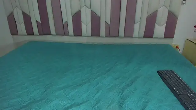 lucyy gray online show from March 13, 2025, 3:11 am