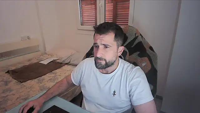 alex877x online show from April 28, 2026, 12:20 pm