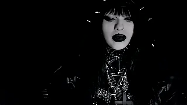 XXIOUX online show from July 13, 2026, 10:31 pm