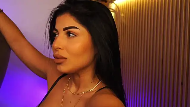 KimyBroox online show from October 1, 2025, 6:56 pm