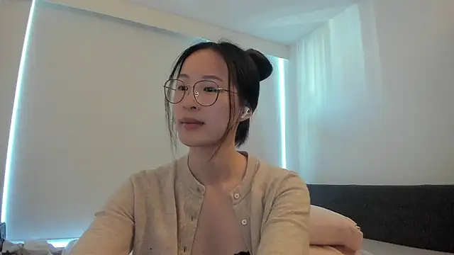 secretgirlfriendxo online show from June 13, 2026, 12:08 am
