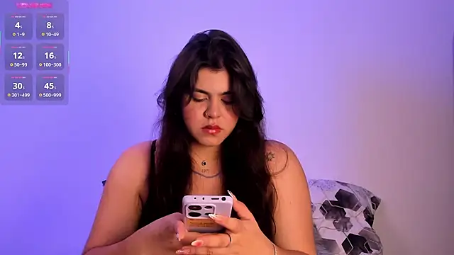 Snapshot of veronica185 chatting on April 25, 2026, 2:47 am veronica185 online show from April 25, 2026, 2:47 am