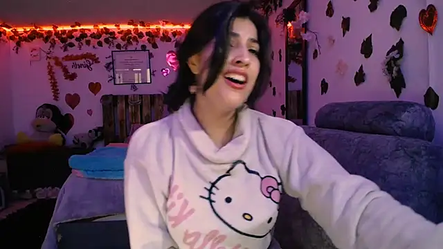 azahar  ziiz online show from March 9, 2025, 2:21 pm