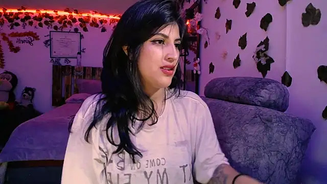 azahar  ziiz online show from January 22, 2025, 1:53 am