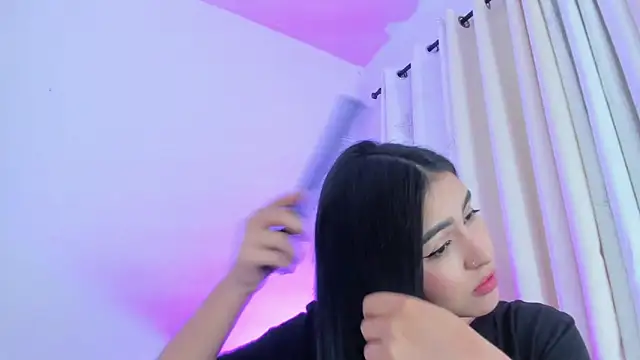 Abby  colins online show from December 7, 2024, 4:26 am