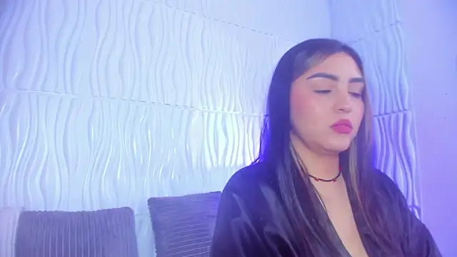 Abby  colins online show from October 27, 2025, 7:37 pm