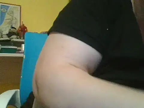 Snapshot of Nataliesbestjuggs chatting on March 20, 2025, 10:29 pm Nataliesbestjuggs online show from March 20, 2025, 10:29 pm