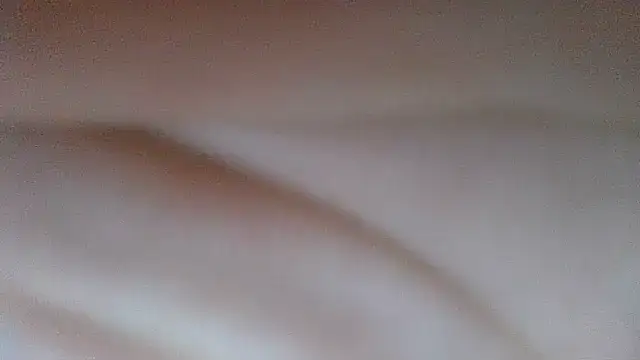 Snapshot of Nataliesbestjuggs chatting on October 4, 2025, 12:50 pm Nataliesbestjuggs online show from October 4, 2025, 12:50 pm