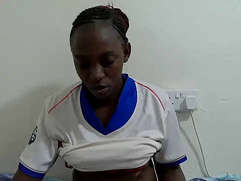 lizbela1 online show from October 3, 2025, 11:56 am