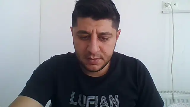 erkekkkadam online show from January 28, 2025, 11:17 am