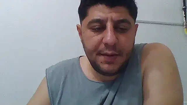 erkekkkadam online show from October 4, 2025, 9:05 pm