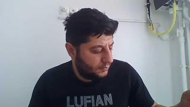 erkekkkadam online show from February 22, 2025, 6:06 am