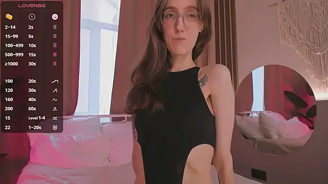 Snapshot of Lola_Missy chatting on September 13, 2025, 5:29 am Lola Missy online show from September 13, 2025, 5:29 am