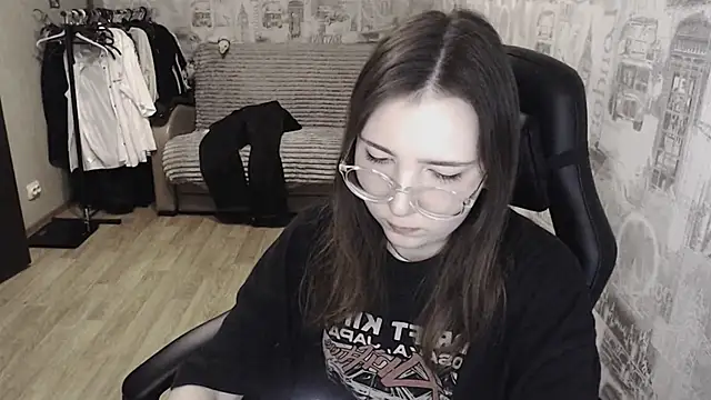 AmeliaKamishiro online show from February 27, 2025, 7:26 pm