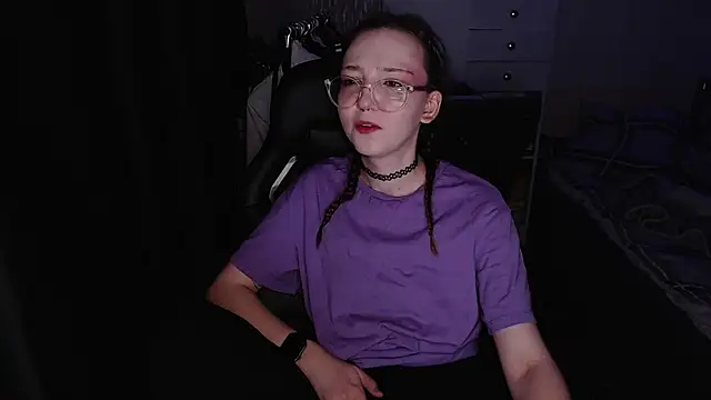 AmeliaKamishiro online show from November 26, 2025, 3:17 am