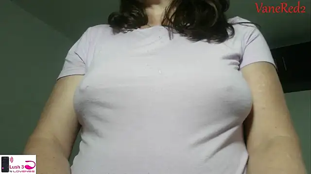 vanered2 online show from November 17, 2025, 2:26 am