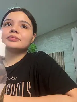 IsabellaAllen online show from April 11, 2026, 7:28 pm