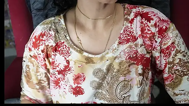 -AyeshaSinghania- online show from March 17, 2025, 9:01 am