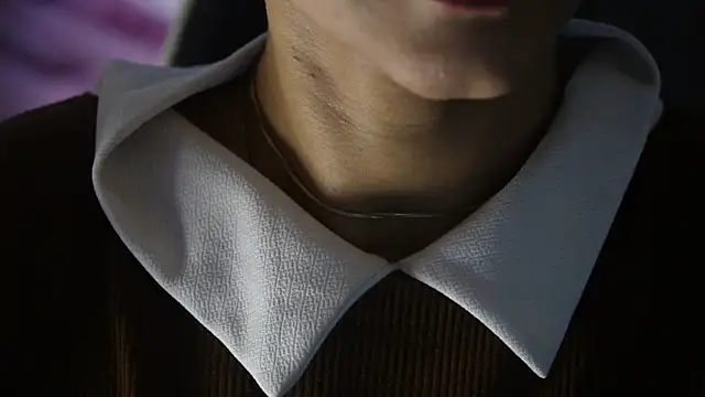 -AyeshaSinghania- online show from December 22, 2025, 12:05 pm