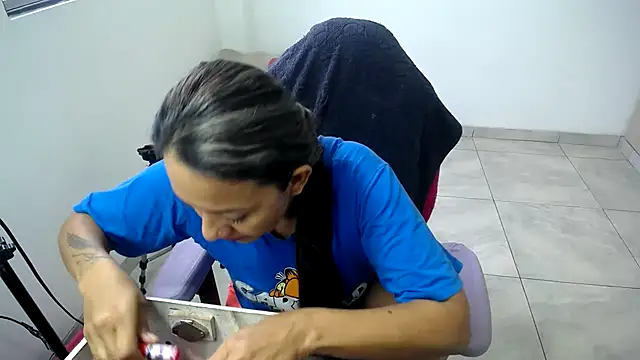 daleska ayala 1 online show from December 19, 2025, 12:40 pm