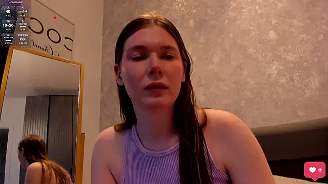 Snapshot of stassie_mil chatting on April 30, 2026, 10:55 am stassie mil online show from April 30, 2026, 10:55 am