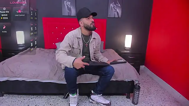 Thiagogomez online show from January 9, 2026, 12:45 pm