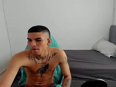 Snapshot of hot_king20 chatting on April 12, 2026, 7:06 pm hot king20 online show from April 12, 2026, 7:06 pm