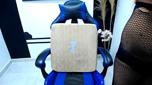 nastahabigcock online show from October 8, 2025, 12:39 pm