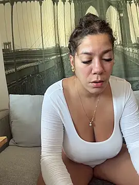 Bigbuttbrooklynn online show from March 22, 2026, 5:47 pm