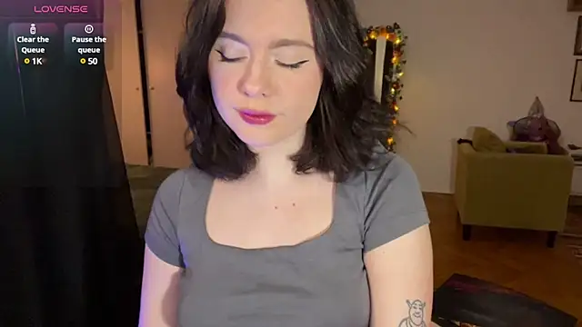 sunshine lina online show from February 9, 2025, 2:07 pm