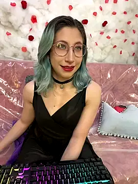 SkarletJhonson  online show from September 27, 2025, 7:25 am