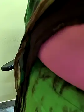 lovely zara online show from December 2, 2024, 12:46 pm