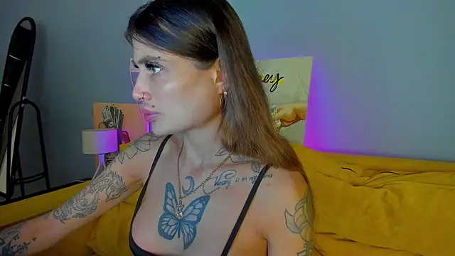 Patricia Cox online show from February 25, 2026, 6:41 pm