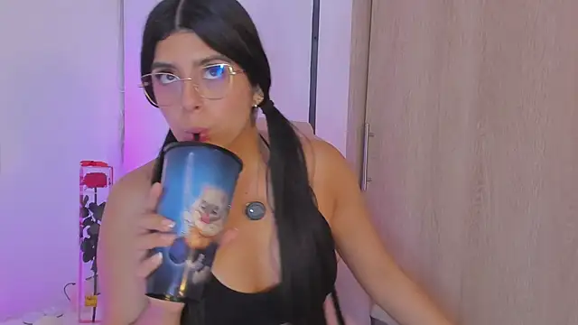 AnastaciaBlake online show from November 7, 2025, 5:34 am