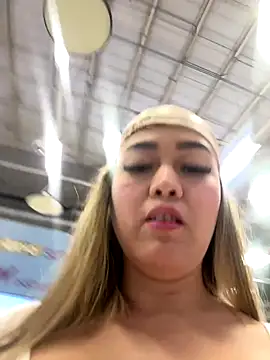 Danielavegax online show from September 24, 2025, 10:27 pm