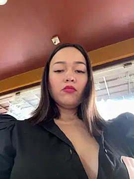 Danielavegax online show from March 13, 2025, 9:59 pm