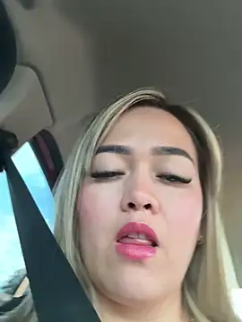 Danielavegax online show from October 4, 2025, 10:22 pm