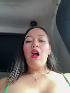 Danielavegax online show from March 21, 2025, 9:34 pm