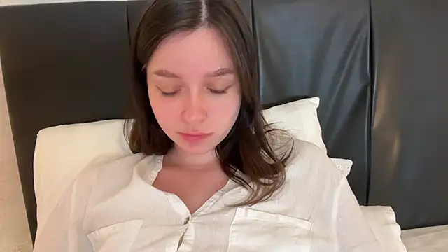  liatris  online show from March 14, 2025, 4:30 pm